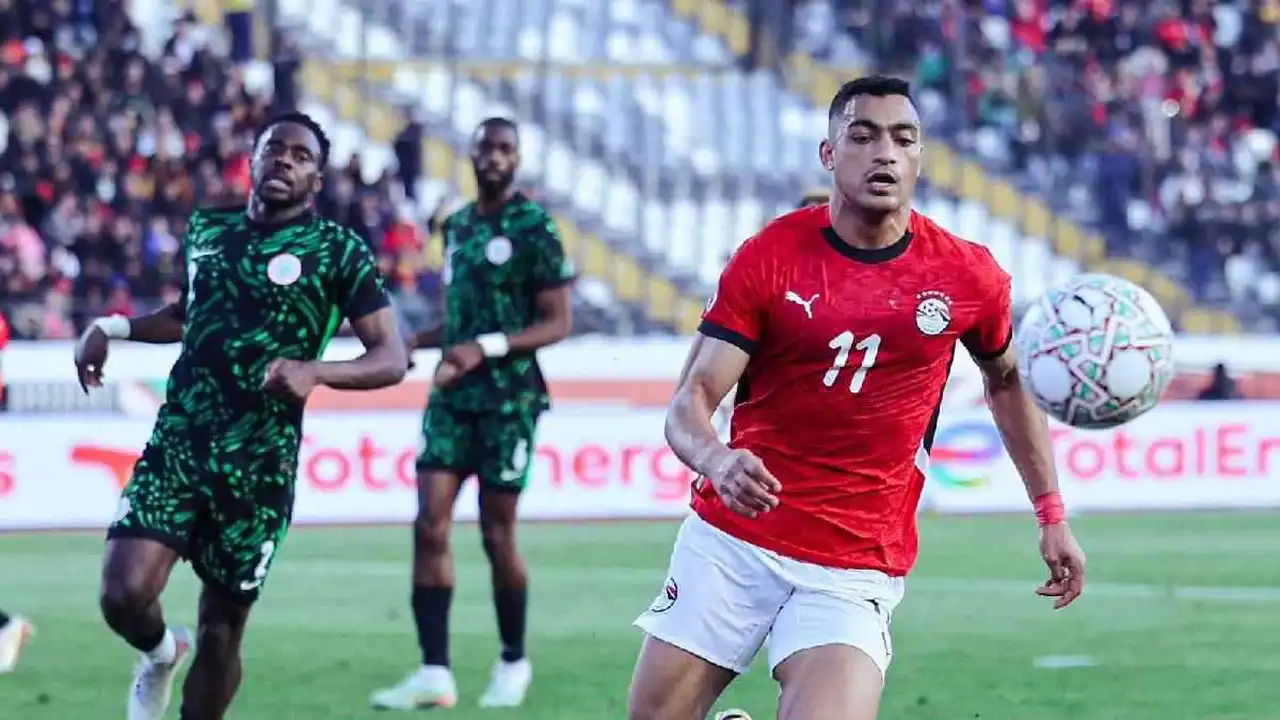 3 مرات متتالية.. سر رفض مصطفى محمد الانتقال إلى نادي الأهلي المصري